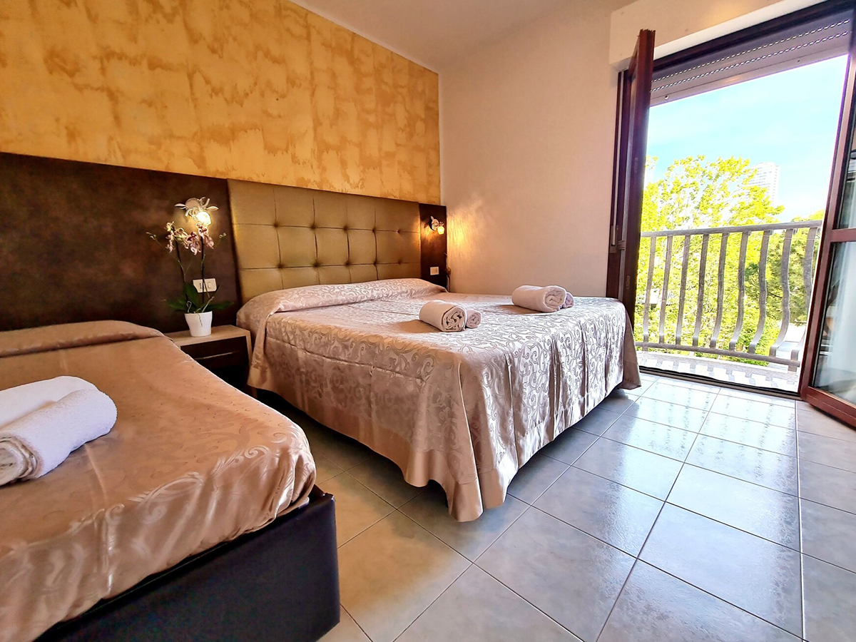 Hotel Laura Cesenatico